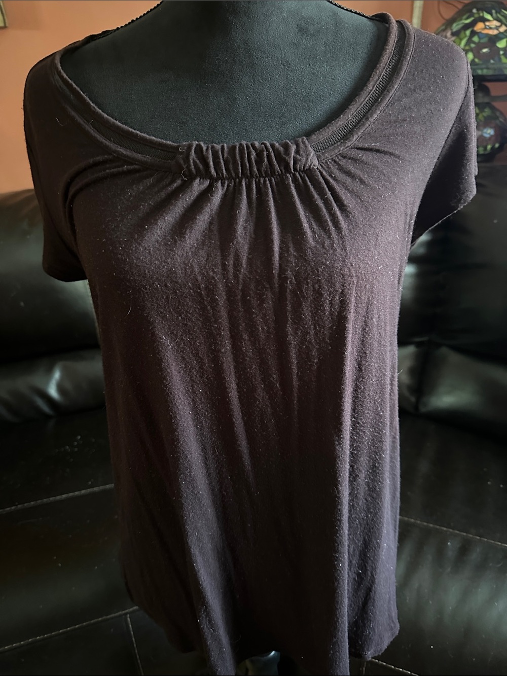 Liz Claiborne Black Short Sleeve Scoop Neck Top